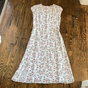 Loft dress size 4 white floral NWT